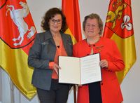Marie-Rose Freifrau von Boeselager erhielt Bundesverdienstkreuz